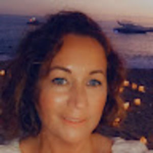 Meet your Posher, Joy